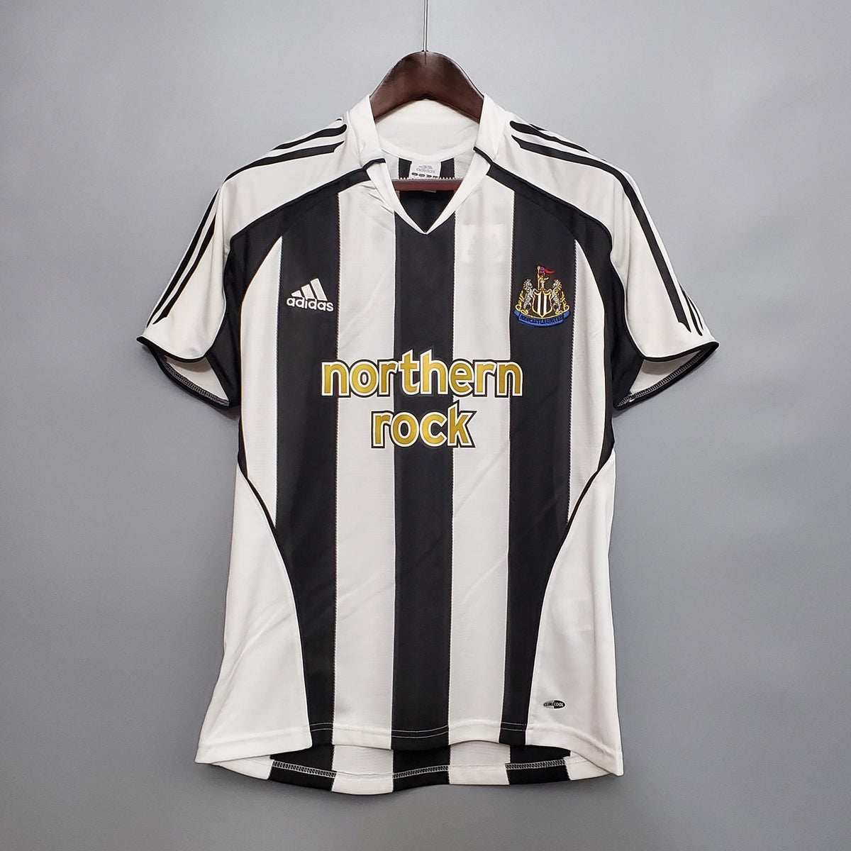 Maillot domicile rétro de Newcastle 05/06