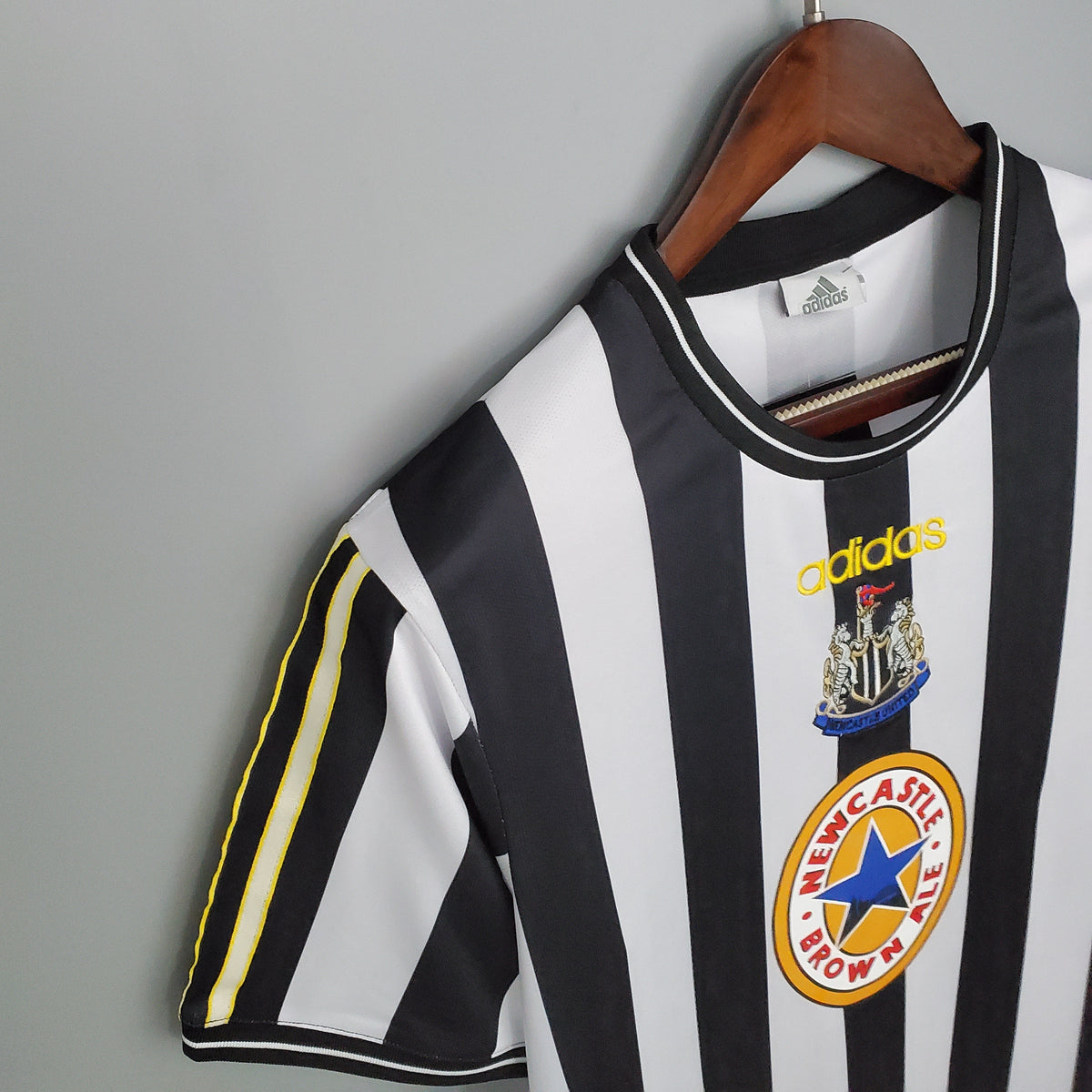 Maillot domicile rétro de Newcastle 97/99