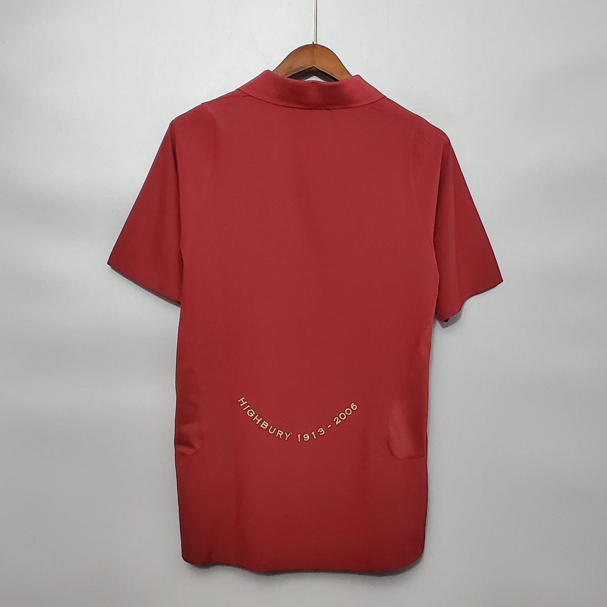 Maillot extérieur rétro d'Arsenal 05/06