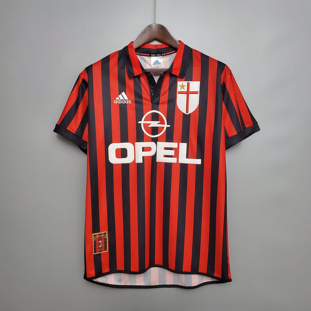 Maillot domicile rétro du Milan AC 99/00