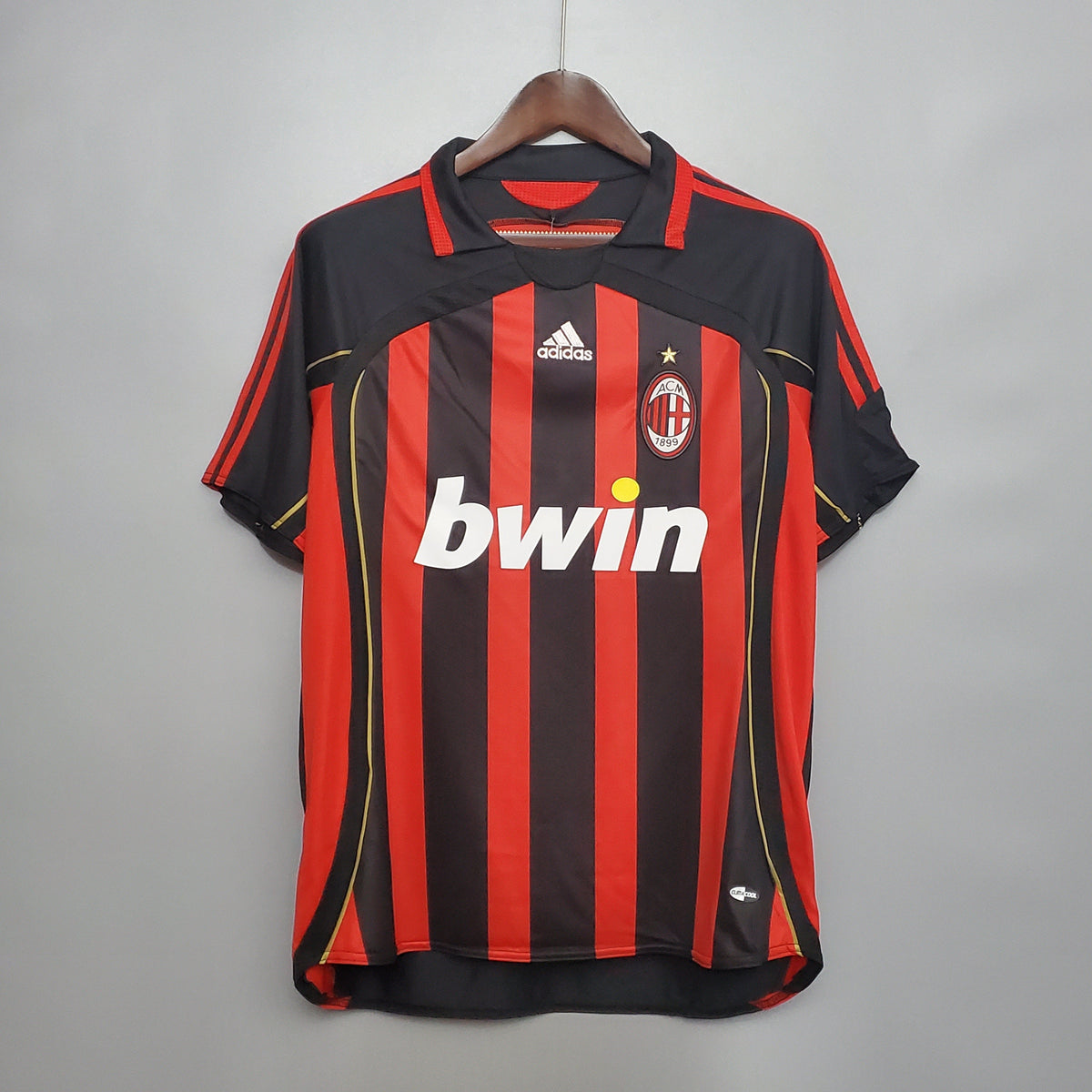 Maillot domicile rétro du Milan AC 06/07