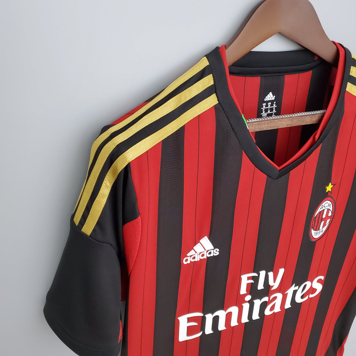 Maillot domicile rétro du Milan AC 13/14