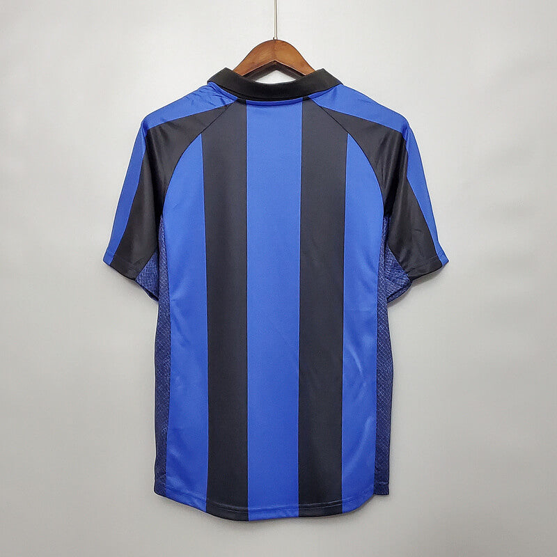 Maillot domicile rétro de l'Inter Milan 01/02