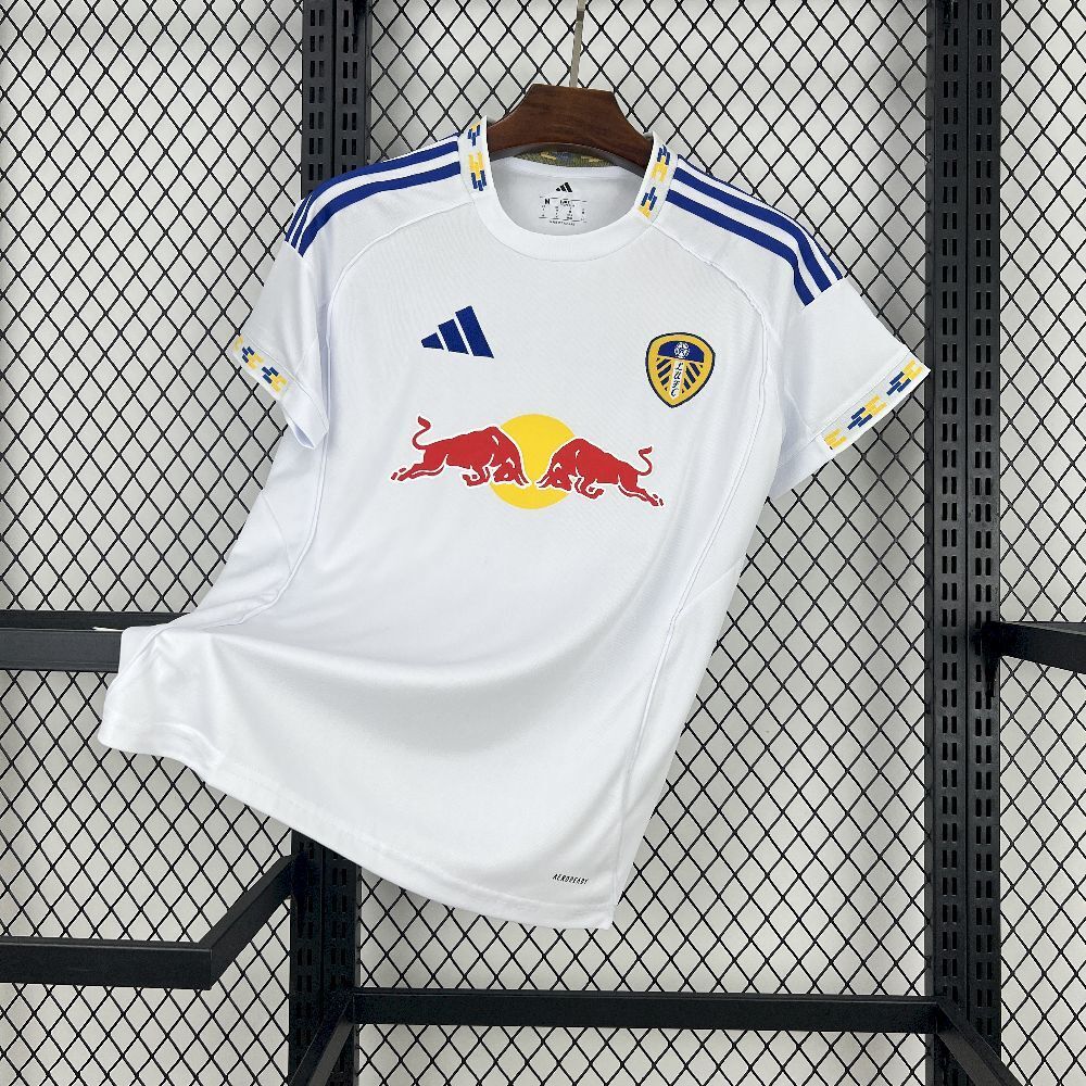 Maillot domicile de Leeds 25/26