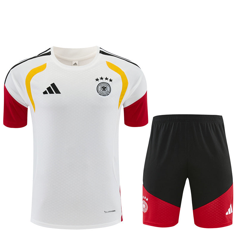 Kit Allenamento Germania Bianco/Nero 2026 | Kit da Calcio
