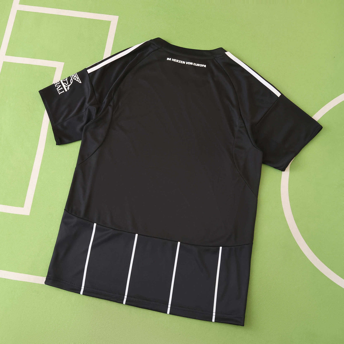Frankfurt Champions League Home Jersey 25/26