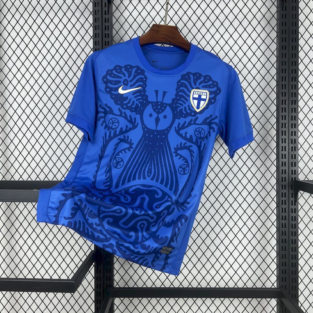 Maillot extérieur de la Finlande 2025