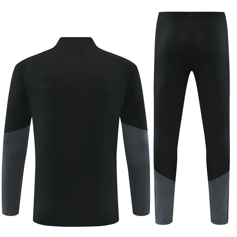 Tuta Half-zip 26/27 Uomo Nero con dettagli oro e grigio | Tuta da Calcio