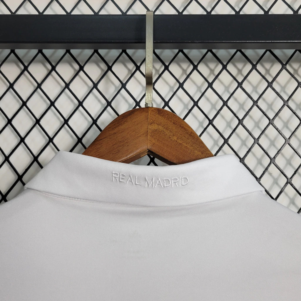 Real Madrid Home Jersey 16/17 Retro