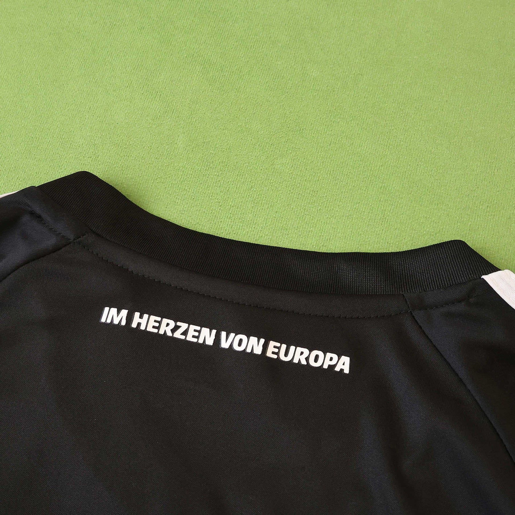 Frankfurt Champions League Home Jersey 25/26