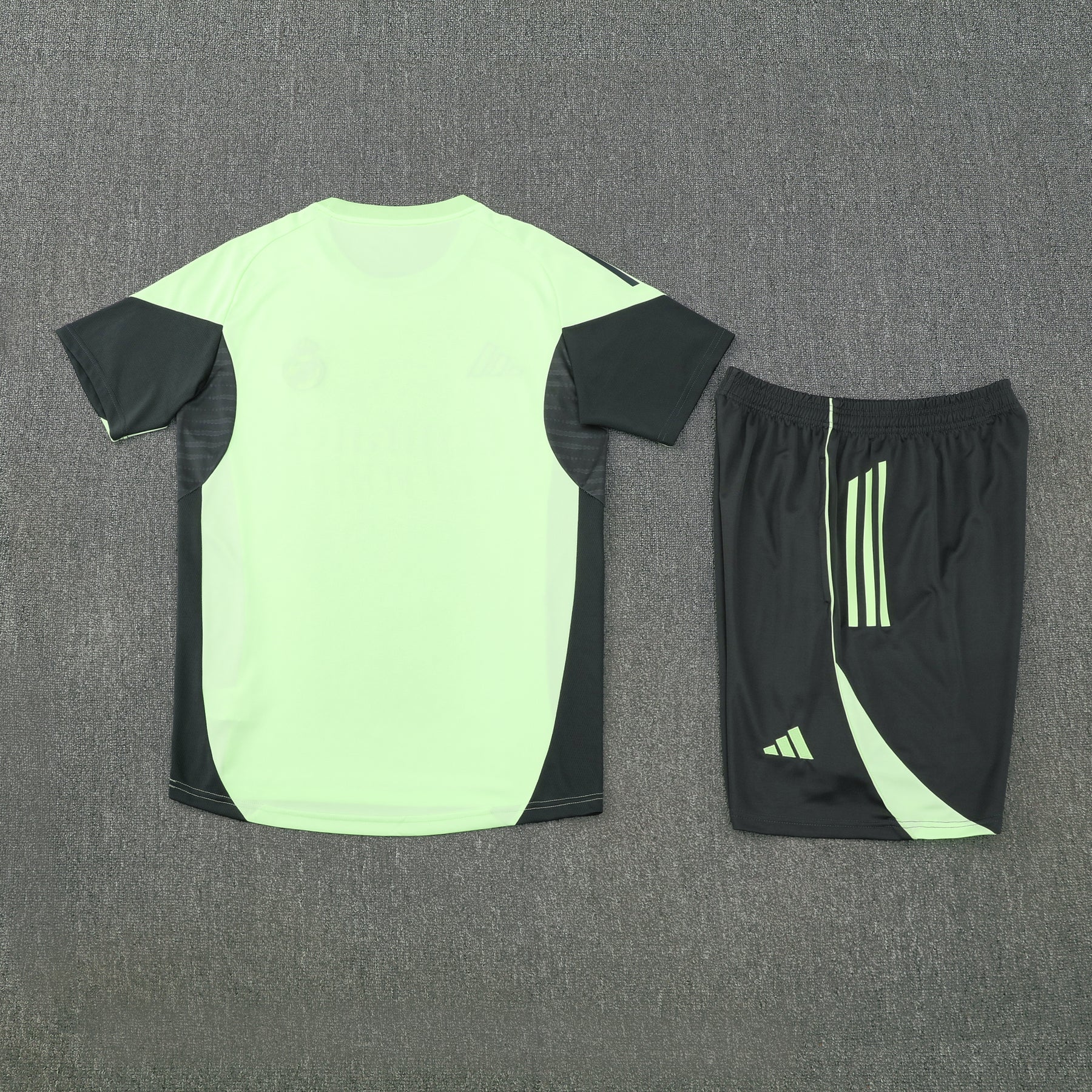 Kit Shirt + Shorts Real Madrid Light/Dark Green 25/26