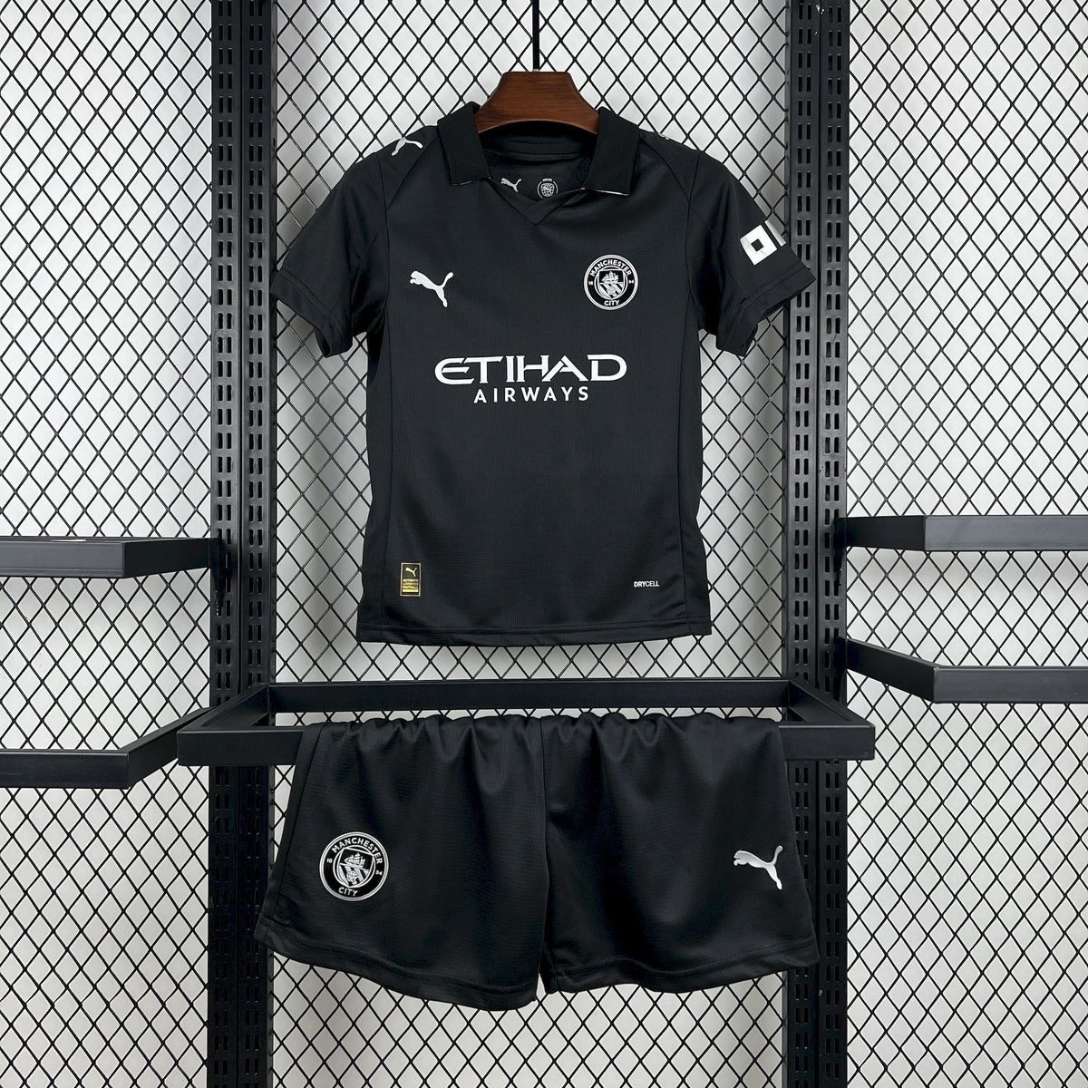 Manchester City Away 25/26 Kit Kids
