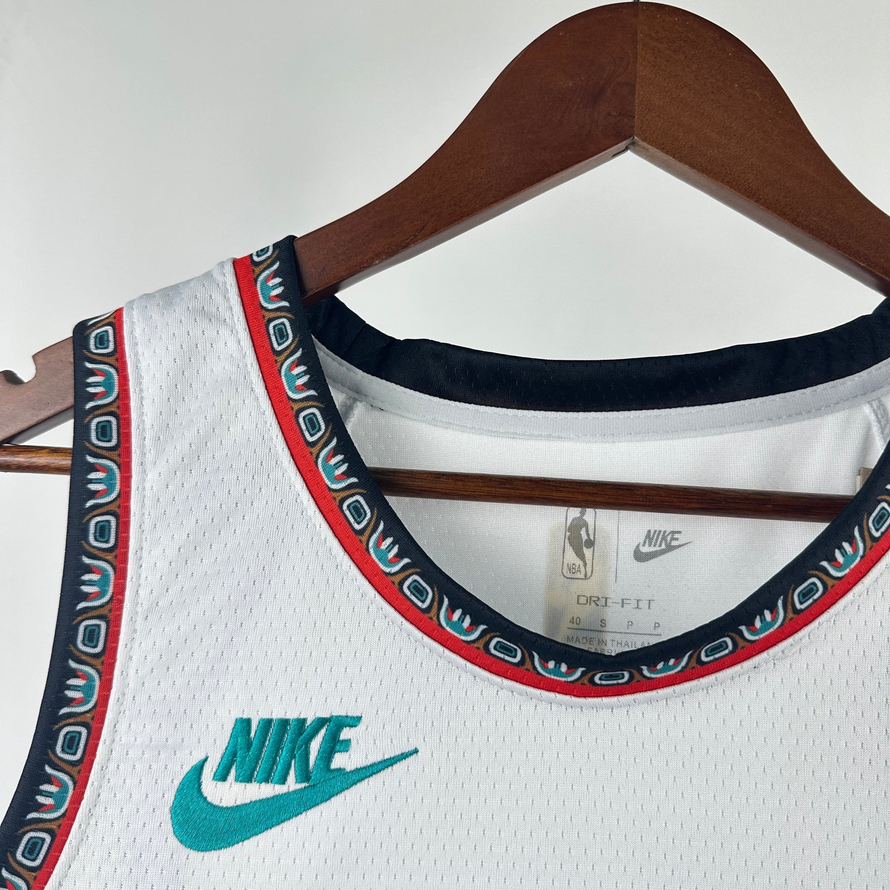 Memphis Grizzlies Classic Edition 24/25 NBA Jersey