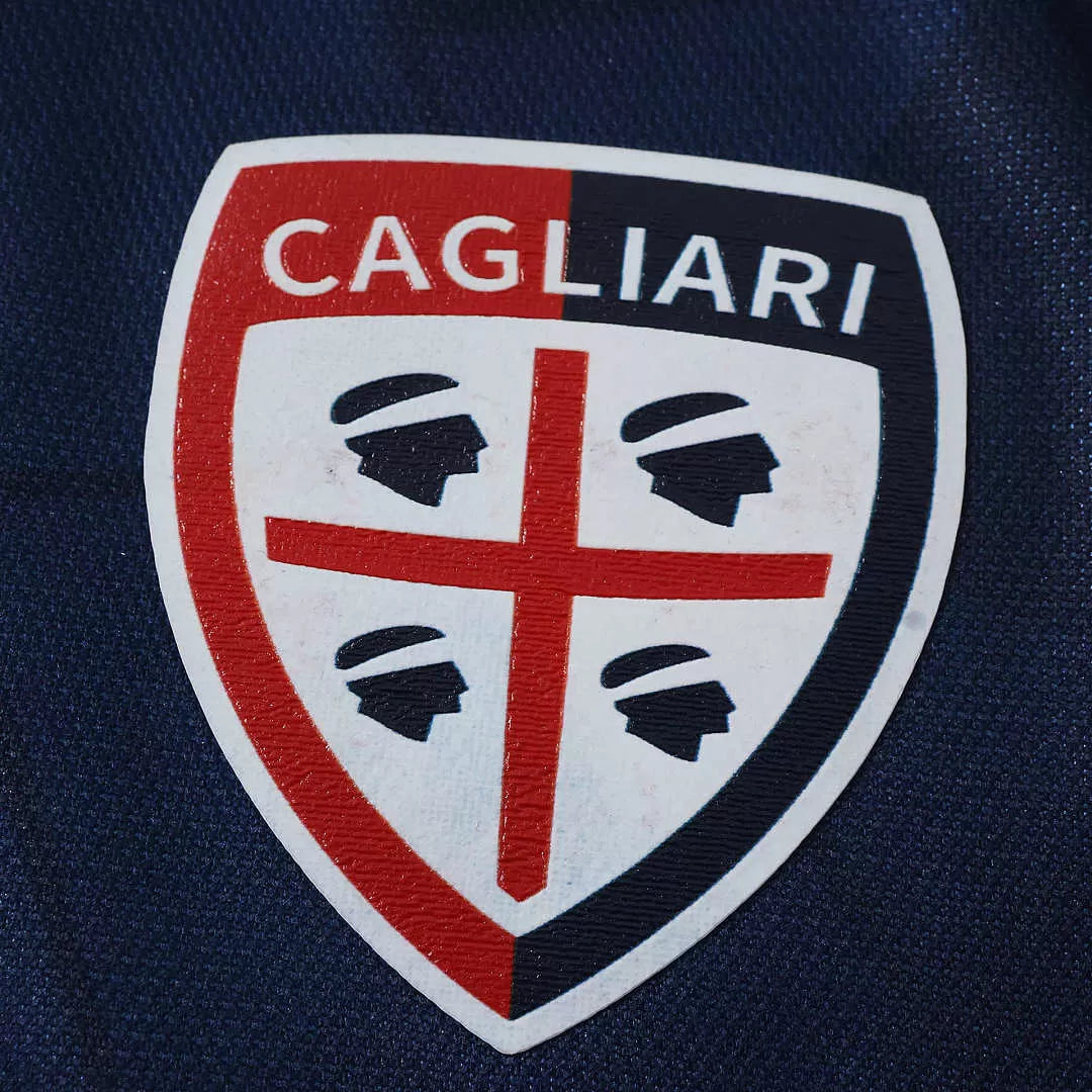 Maglia Cagliari Home 26/27 Uomo Rosso e Blu Navy | Maglia da Calcio