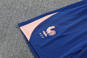 Tenue maillot + short France rose/bleu entraînement 25/26