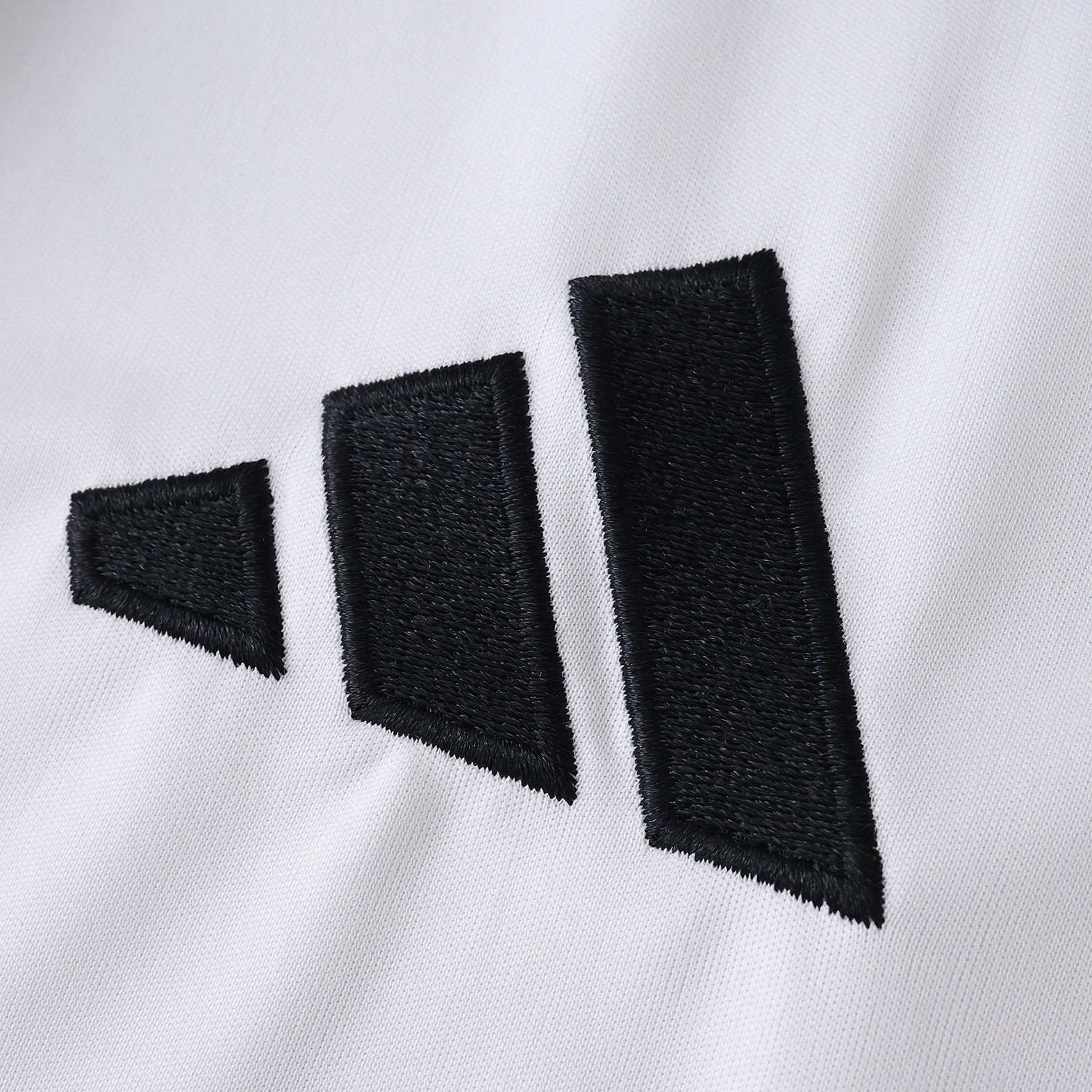 Frankfurt Away Jersey 25/26