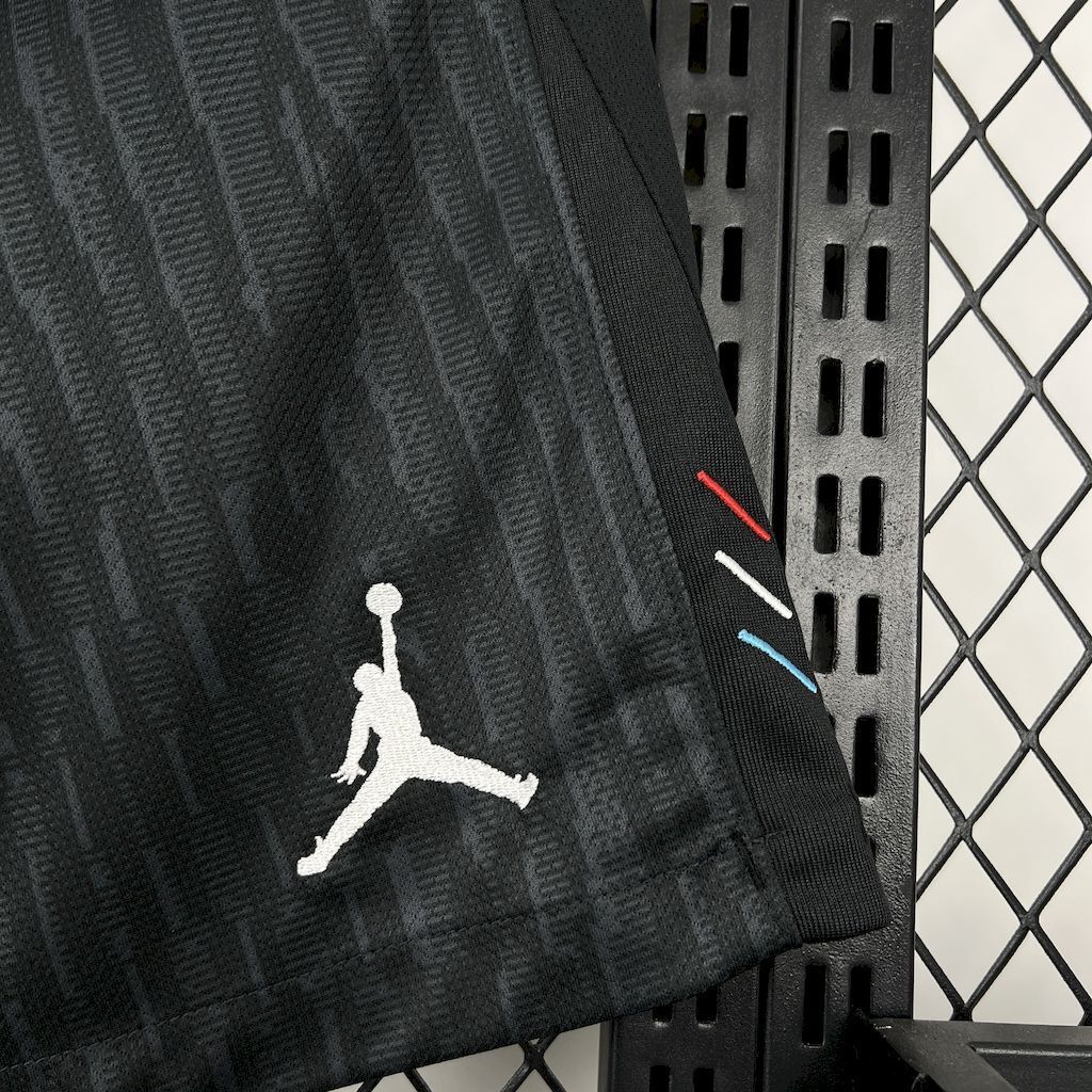 Paris Fourth Shorts 25/26