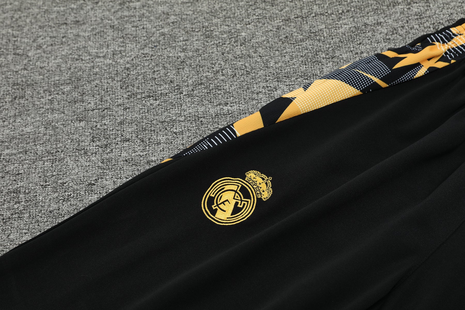 Real Madrid Hoodie Black 24/25