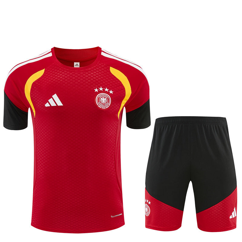 Kit Allenamento Germania Rosso/Nero 2026 | Kit da Calcio