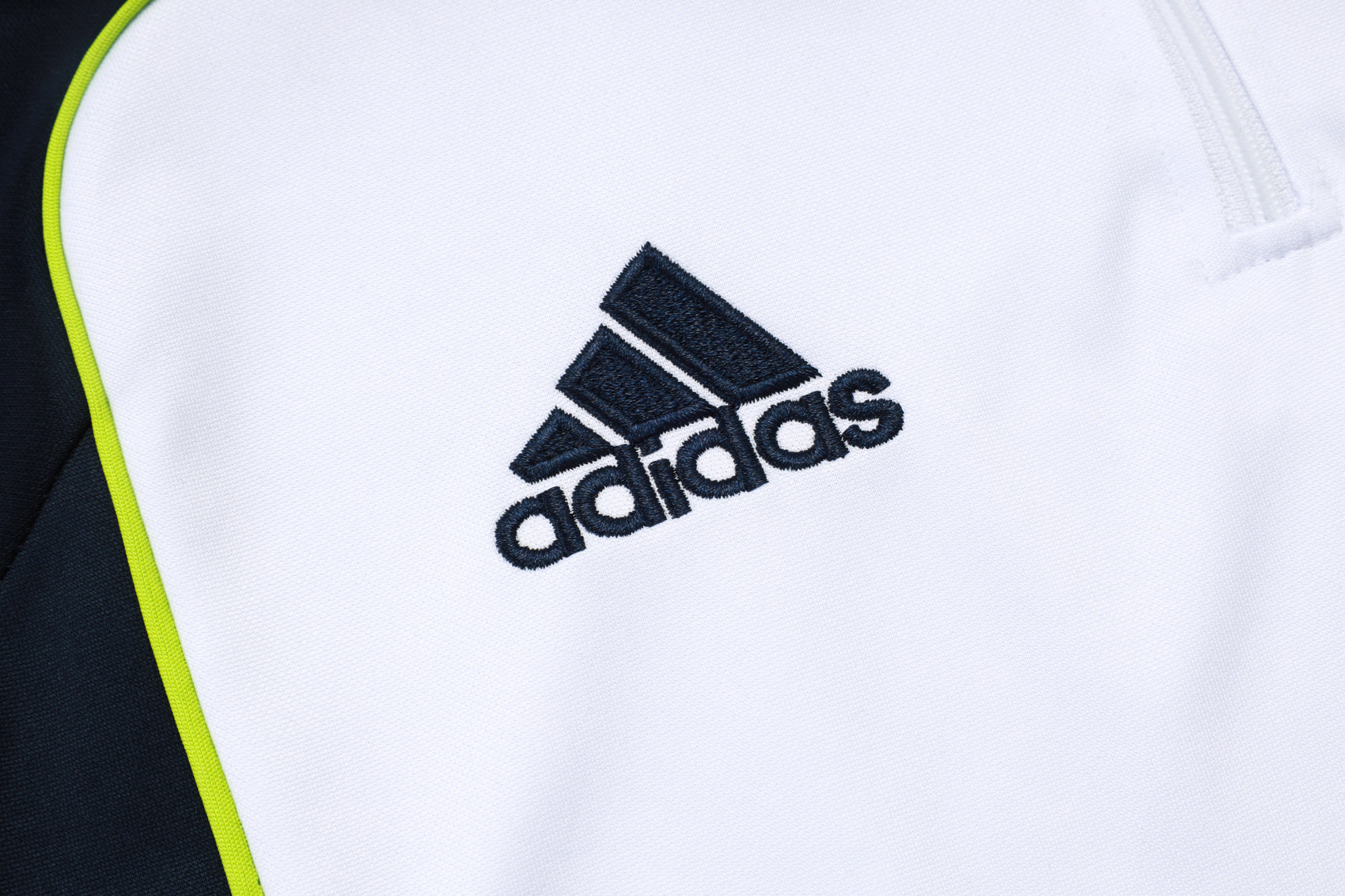 Real Madrid White/Black Tracksuit Half-Zip 25/26