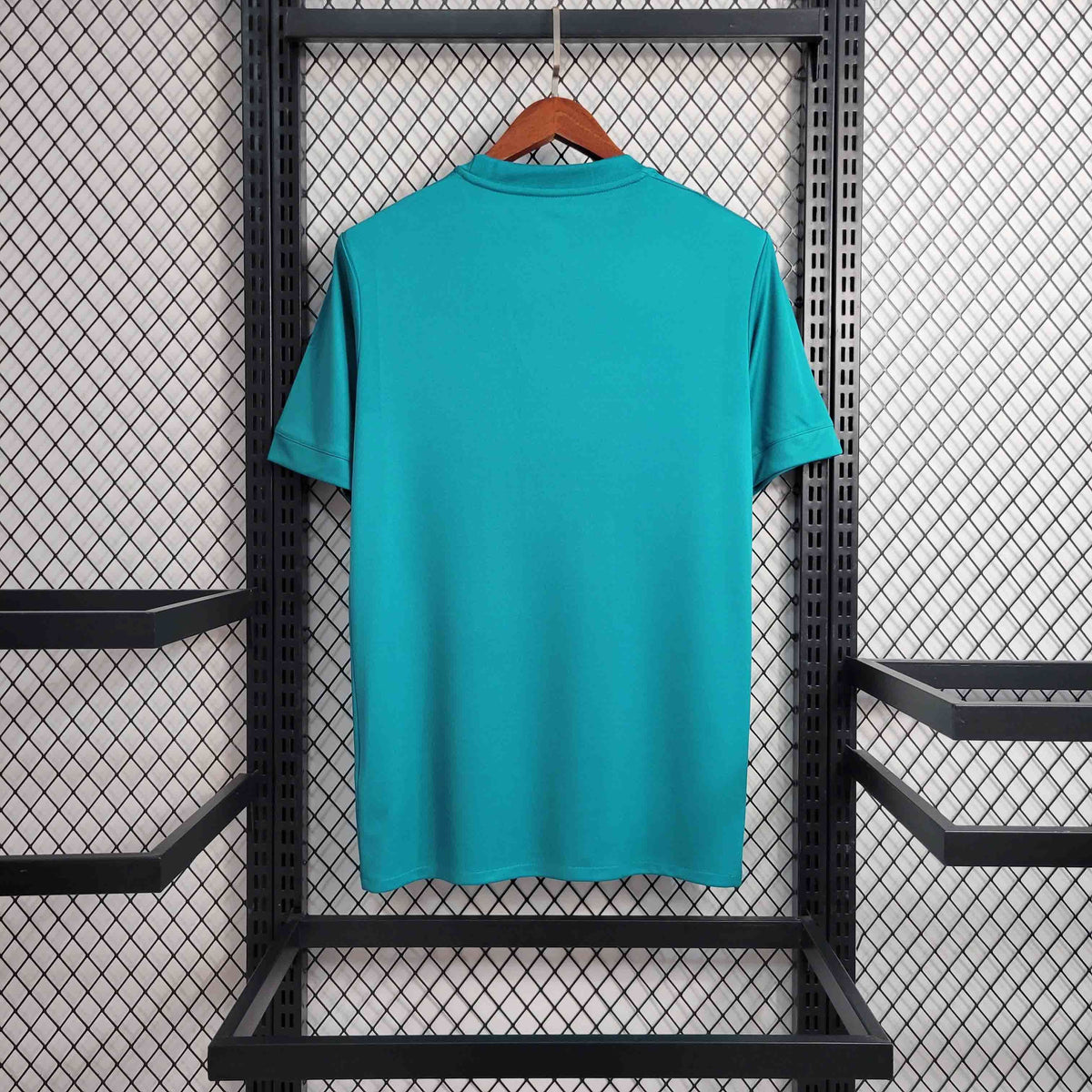 Real Madrid Third Jersey 17/18 Retro