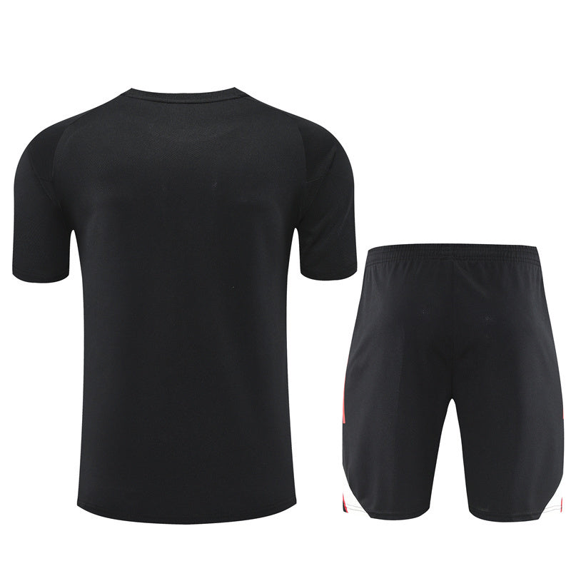 Tenue maillot + short Liverpool Noir/Rouge 25/26