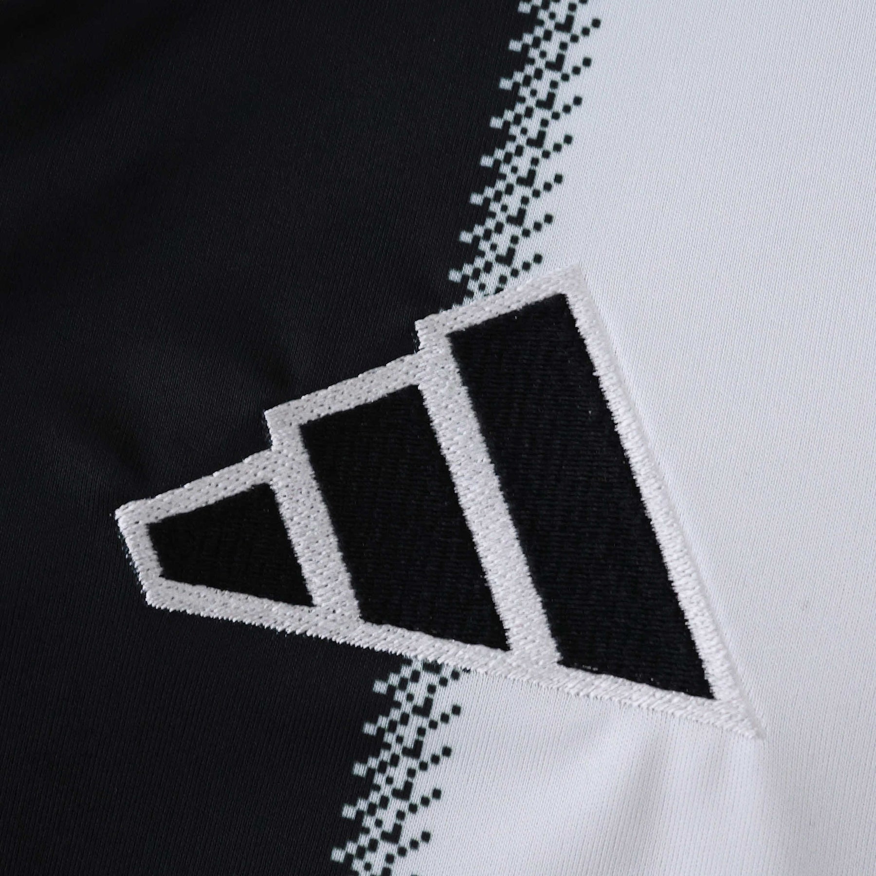 Newcastle Home Jersey 25/26