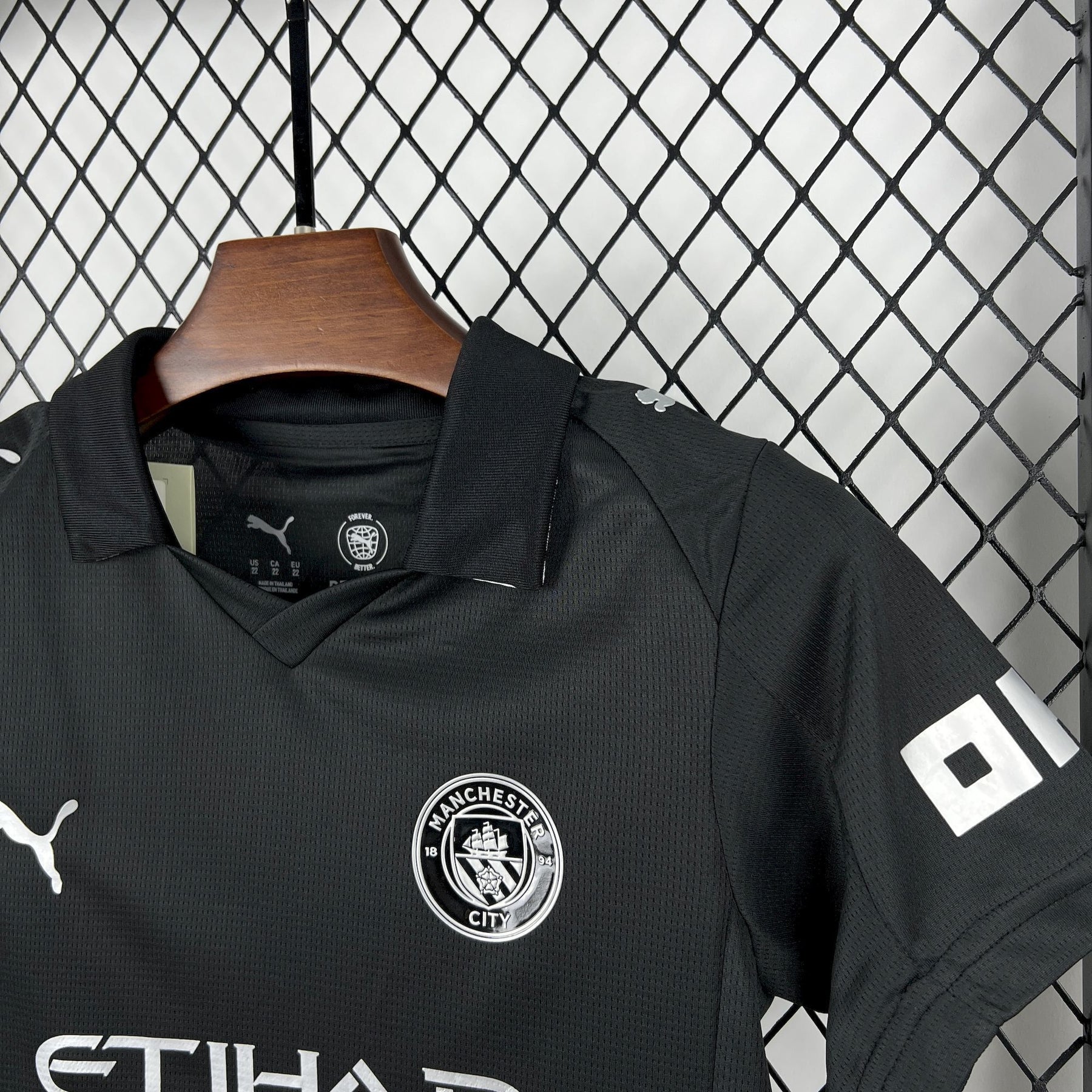 Manchester City Away 25/26 Kit Kids