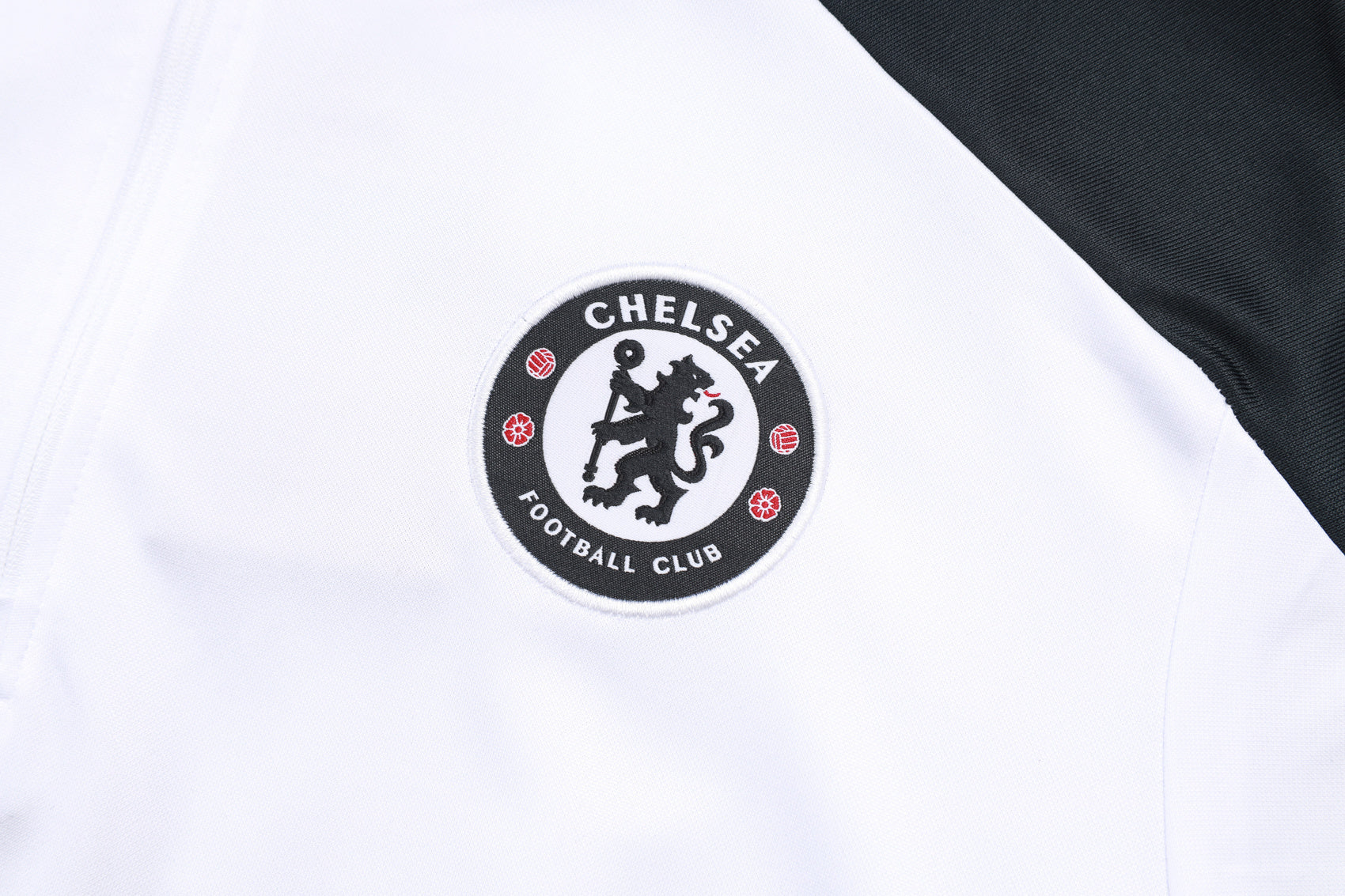 Chelsea White/Black Tracksuit Half-Zip 25/26