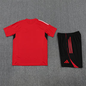 Kit Shirt + Shorts Manchester United Training Red/Black 25/26