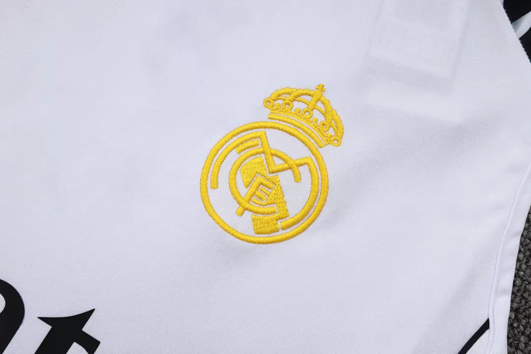 Completino Canottiera Real Madrid x Marvel 2025/26 Uomo Bianco | Kit Allenamento