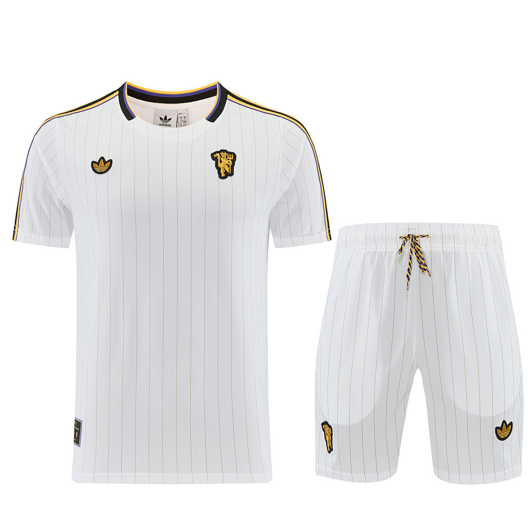 Completino Manica Corta Manchester United Icons 25/26 Uomo | Kit Allenamento
