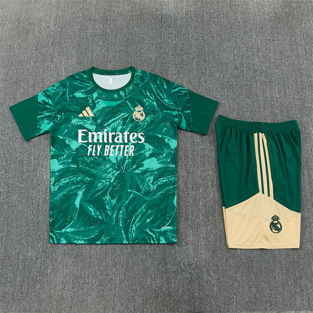 Completino Manica Corta Real Madrid 26/27 Uomo | Kit Allenamento