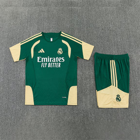 Completino Manica Corta Real Madrid 26/27 Uomo | Kit Allenamento