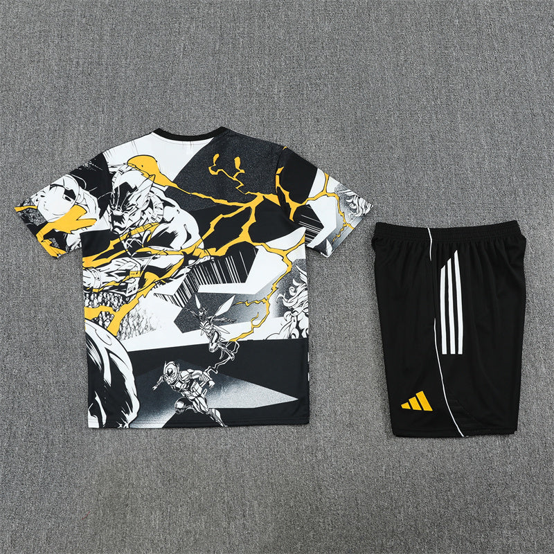 Kit Allenamento Real Madrid x Marvel 25/26 | Kit da Calcio