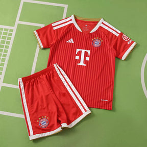 Kit Bambino Bayern Munich Home 26/27 | Kit da Calcio