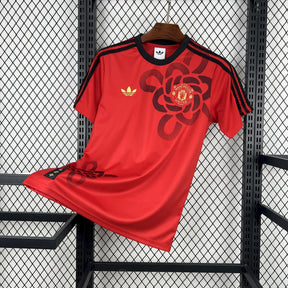 Maglia Manchester United Pre-Match CNY 25/26 | Maglia da Calcio