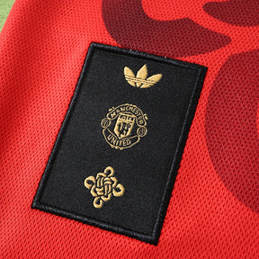 Maglia Manchester United Pre-Match CNY 25/26 Uomo Manica Lunga | Maglia da Calcio