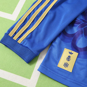 Maglia Real Madrid Pre-Match CNY 25/26 Uomo Manica Lunga | Maglia da Calcio