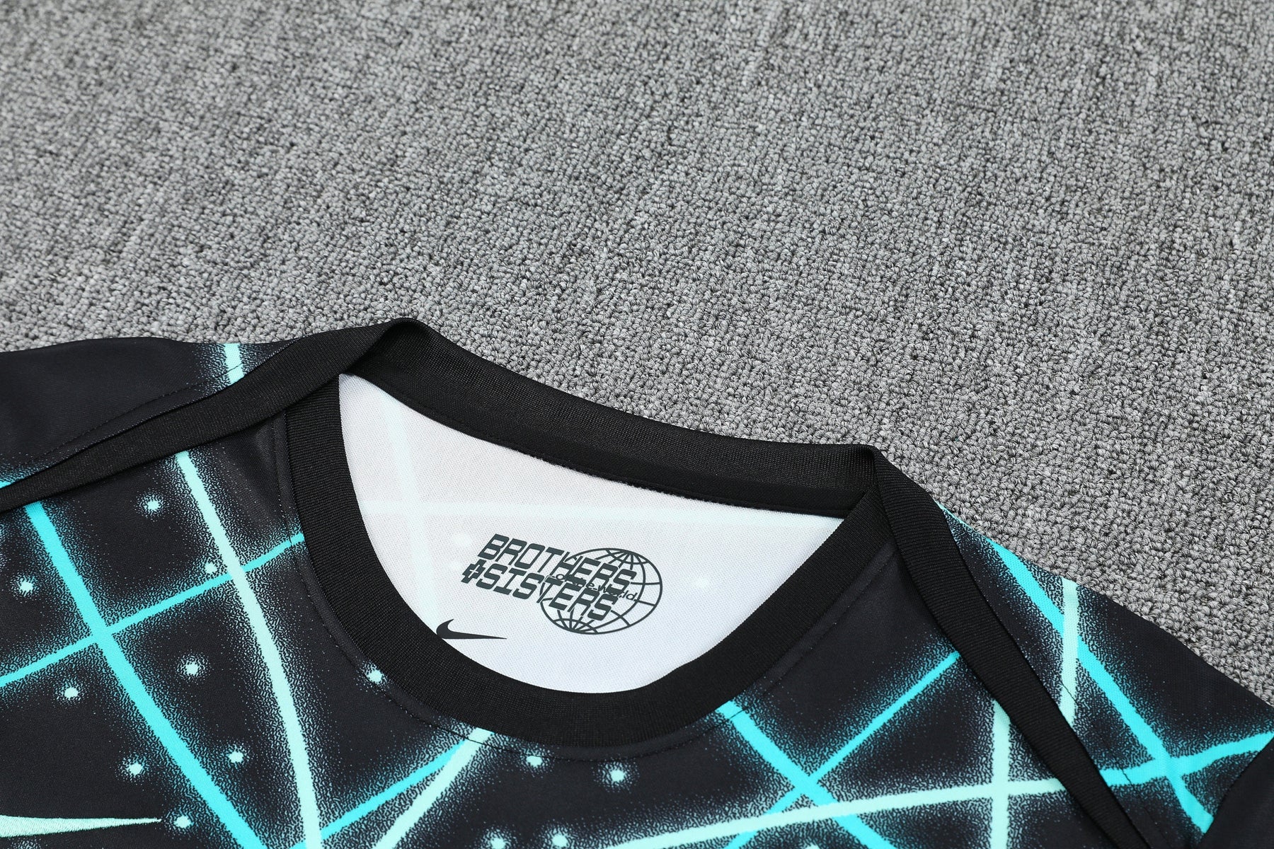 Inter Milan Training Shirt + Shorts Kit 25/26