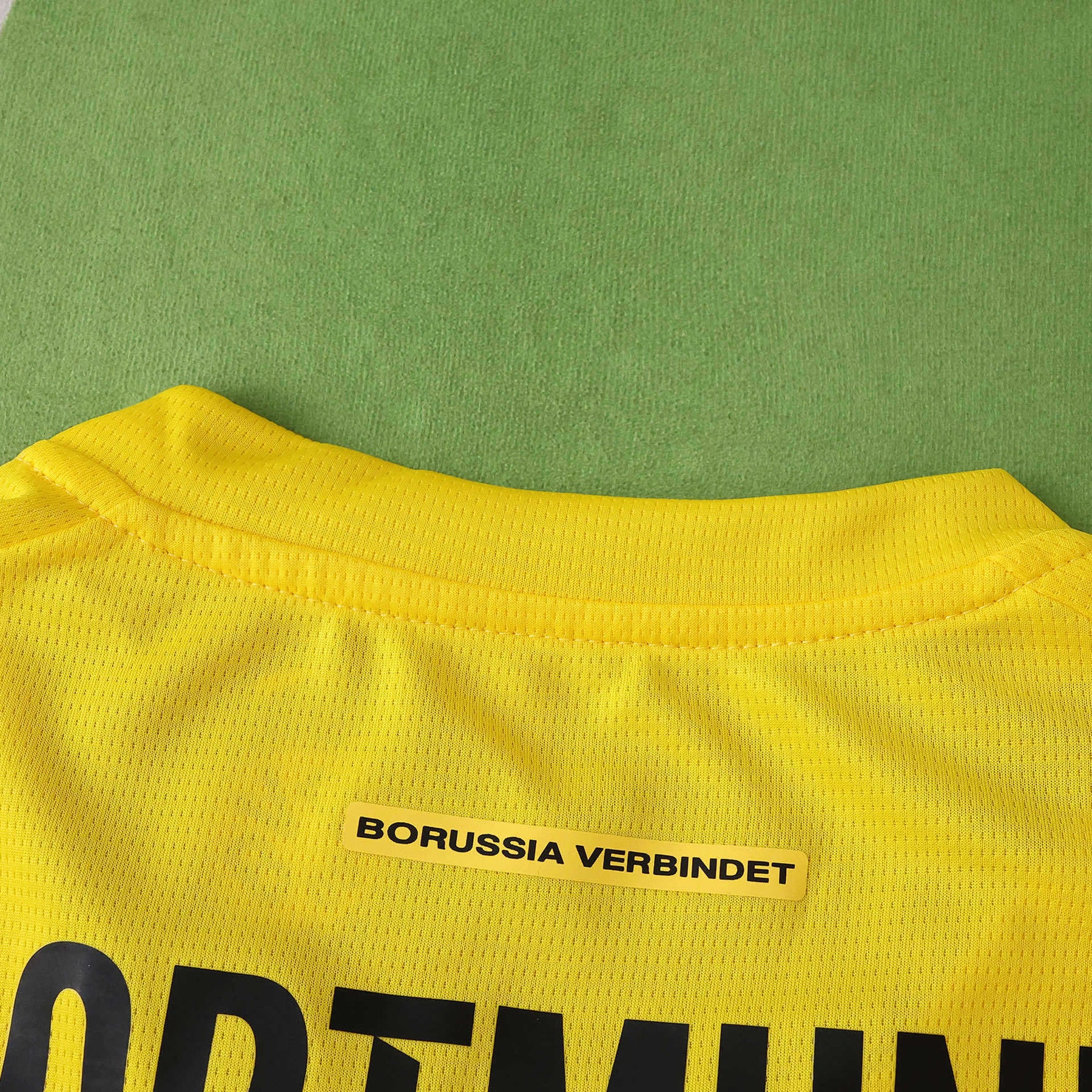 Borussia Dortmund Cup Jersey 25/26