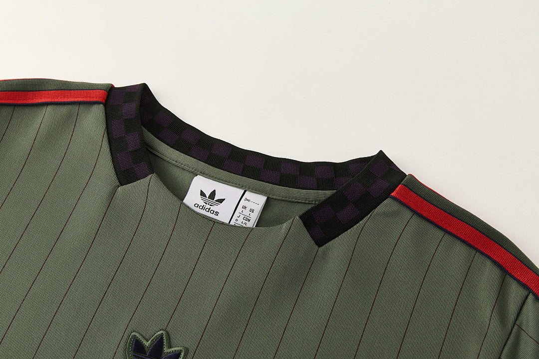 Kit Bayern Munich Icons Verde Scuro 25/26 Uomo | Kit da Calcio