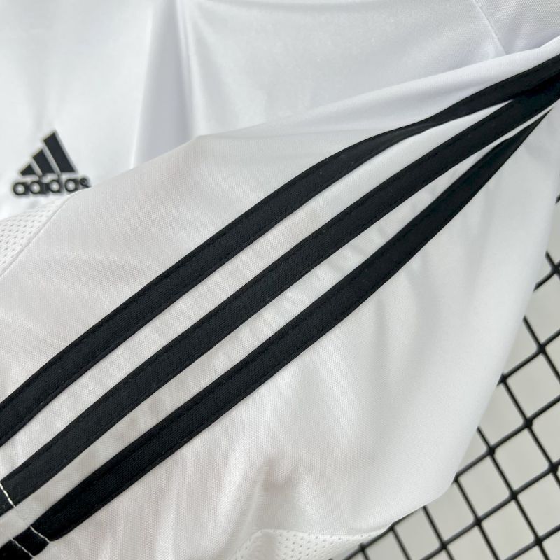 Real Madrid Home Jersey 04/05 Retro