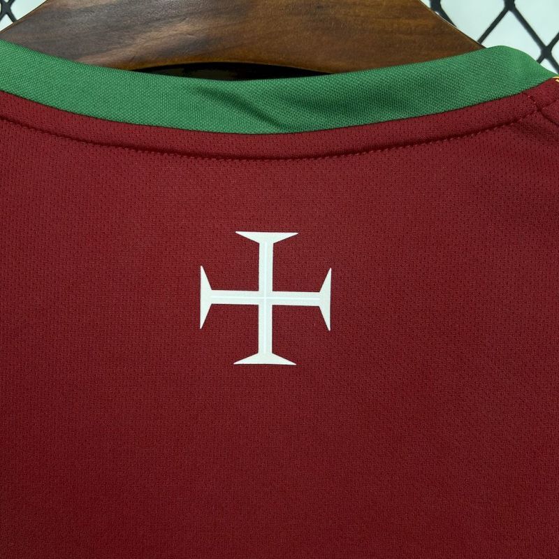 Portugal Home Jersey 2006 Retro