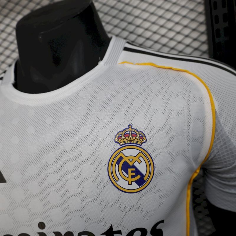 Real Madrid Home 25/26 Jersey Player