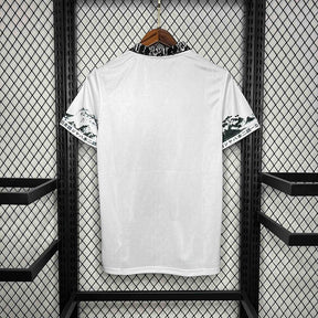 Maillot édition spéciale Itachi Uchiha (Japon)