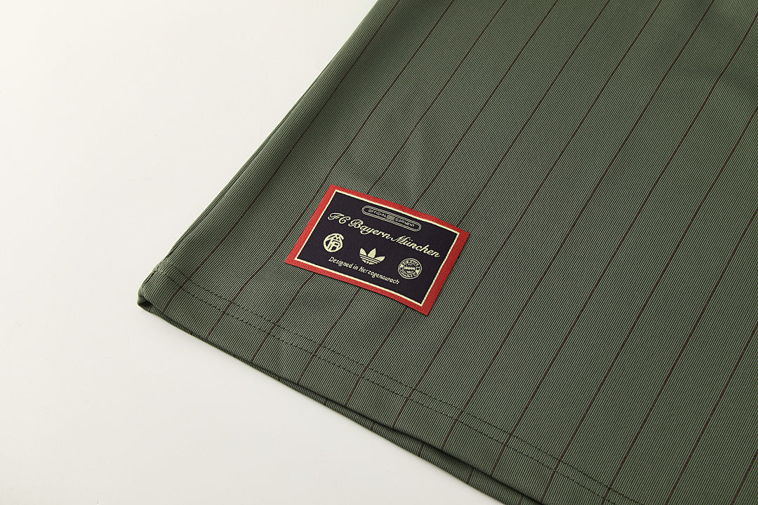 Kit Bayern Munich Icons Verde Scuro 25/26 Uomo | Kit da Calcio