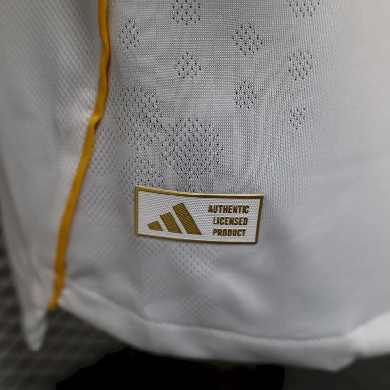 Real Madrid Home 25/26 Jersey Player