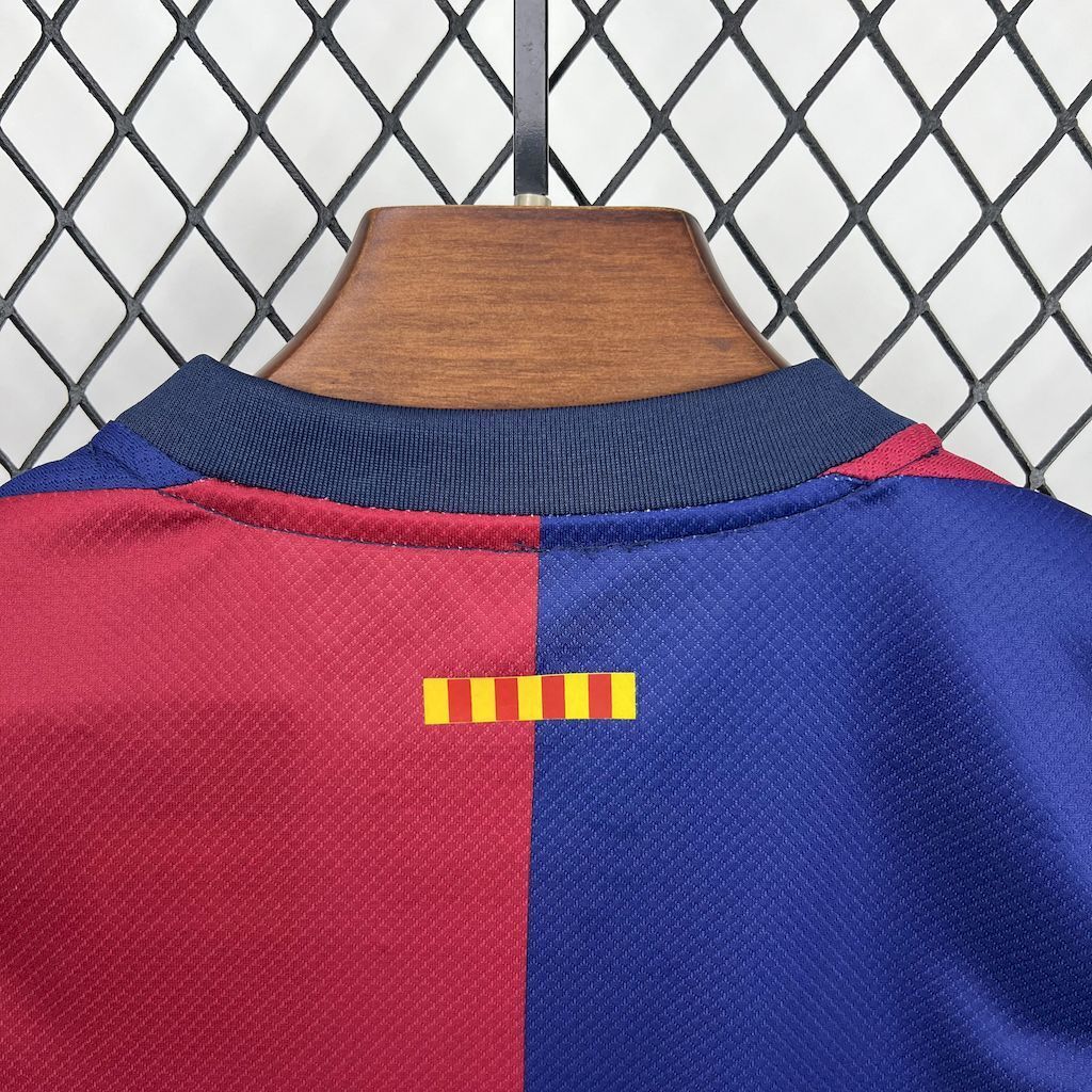 Barcelona x Travis Scott Home 24/25 Kit Kids