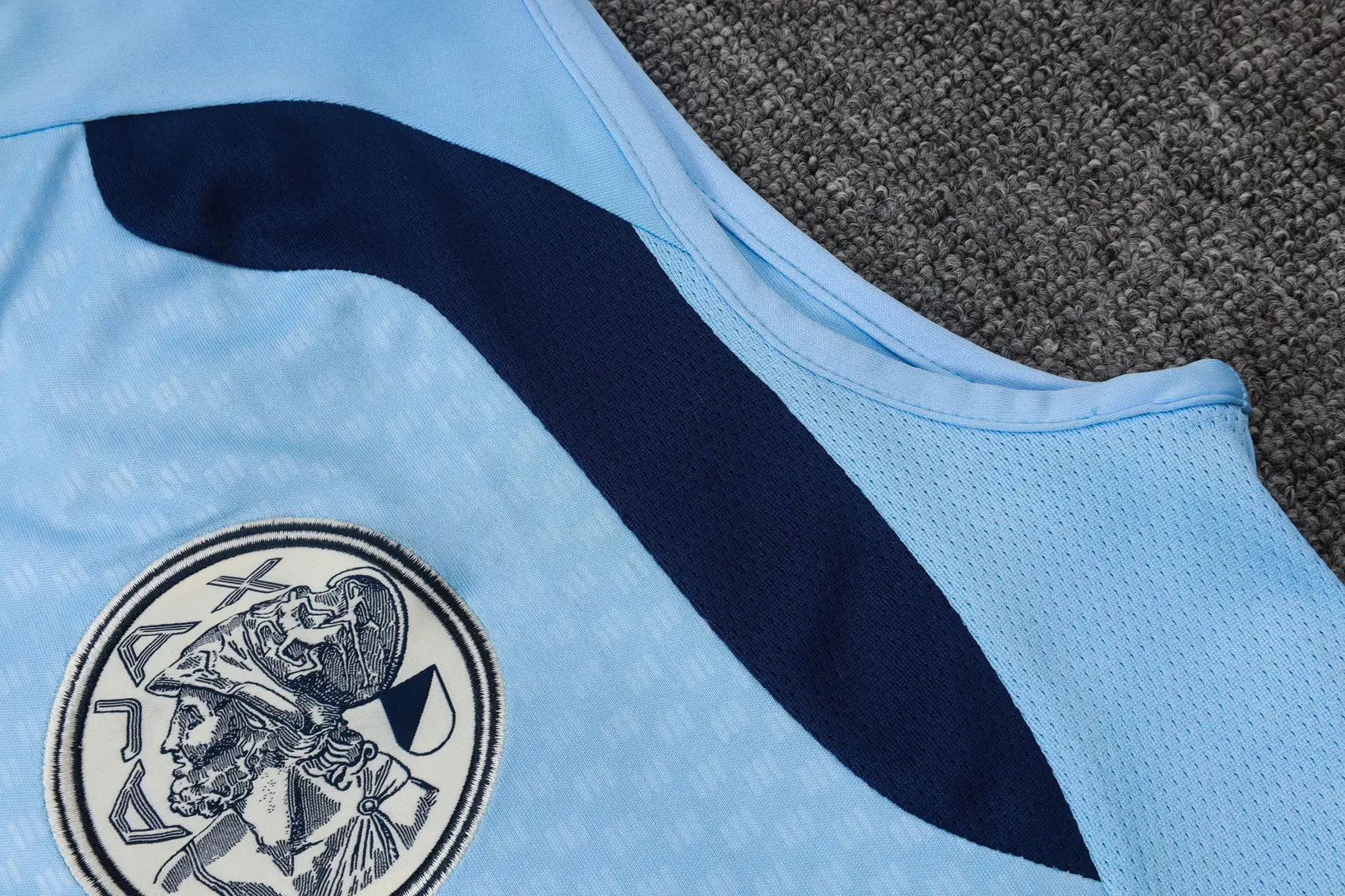Completino Canottiera Ajax 26/27 Uomo Azzurro | Kit Allenamento